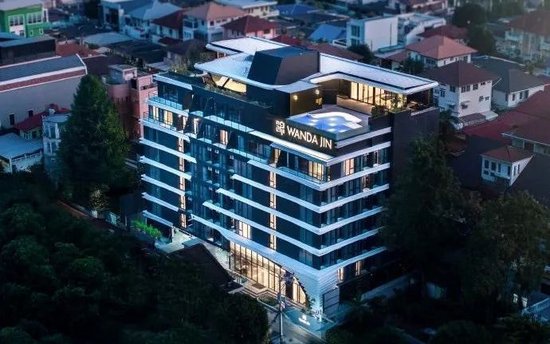 万达酒店发展抛售核心资产，24亿港元或派息“入袋”王健林父子